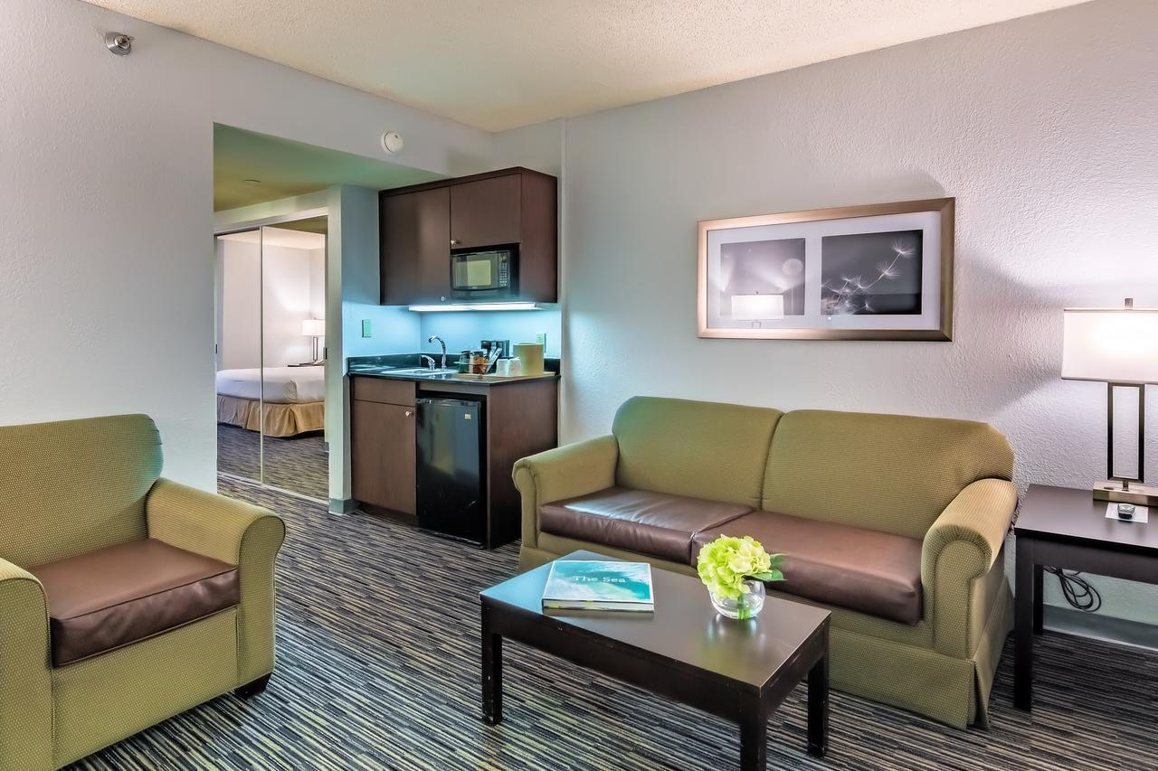 Sawgrass Grand Hotel And Suites Sports Complex サンライズ エクステリア 写真