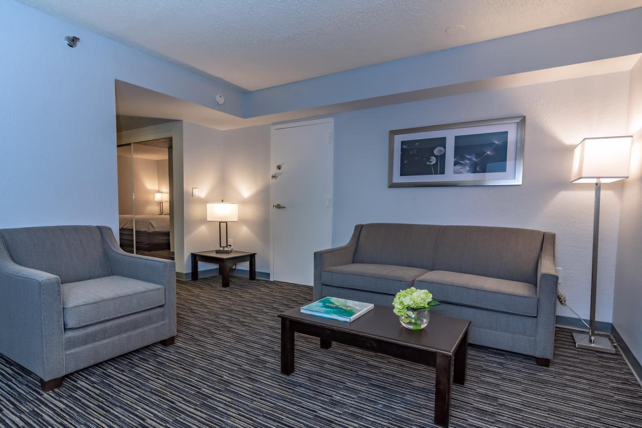 Sawgrass Grand Hotel And Suites Sports Complex サンライズ エクステリア 写真