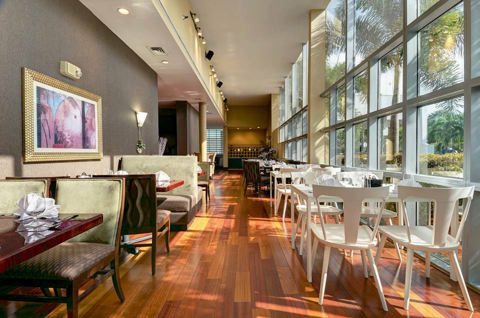 Sawgrass Grand Hotel And Suites Sports Complex サンライズ エクステリア 写真